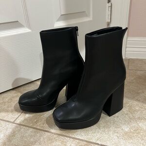 Black Women's Ankle Boots